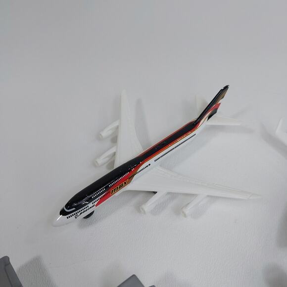 Matchbox Lot Of 4 Aircraft Airplanes - Picture 3 of 5